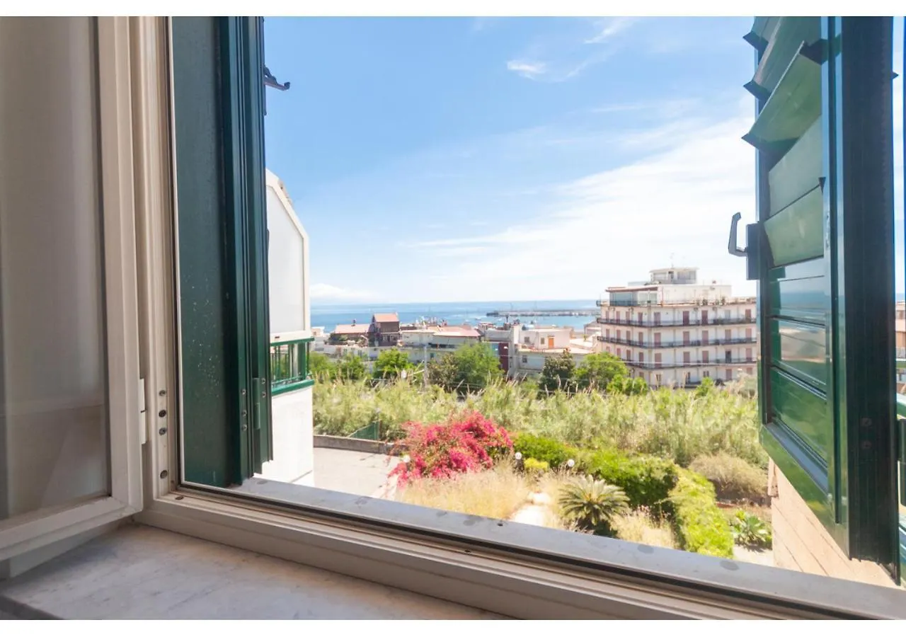 La Gioia Apartment 지아르디니낙소스